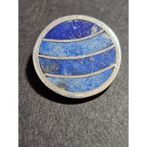 Vintage sterling silver sodalite pendant